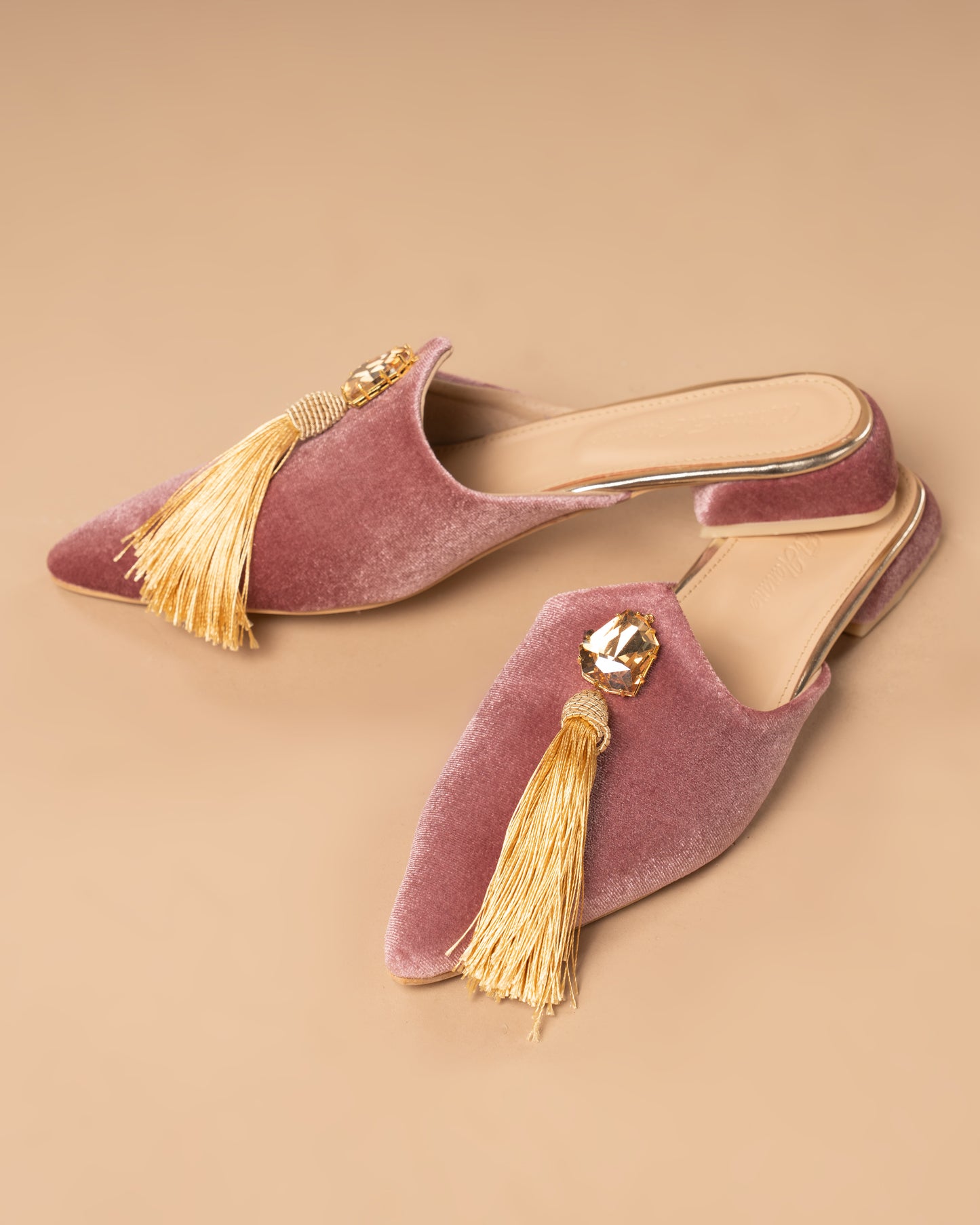 Babouches NADJM – Velours à perle dorée | Maison El Hanane × Hiya