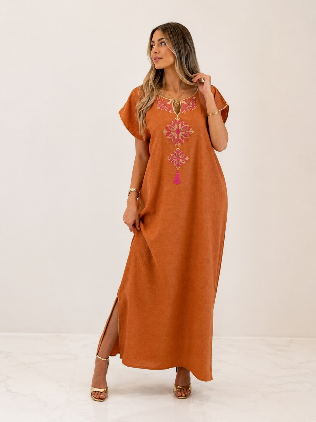 Djeba Myriam – Robe longue brodée | Hiya Collection